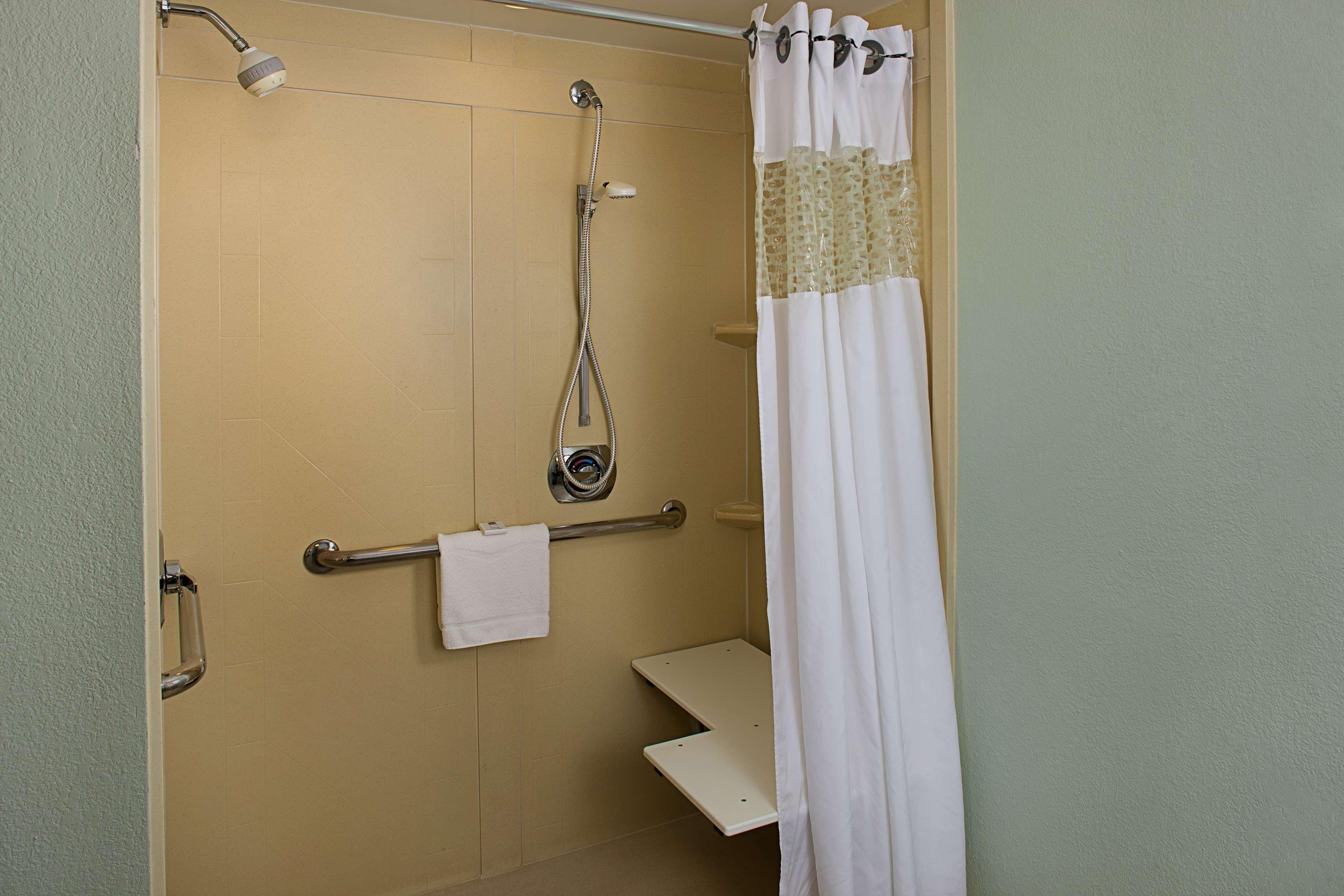 Hampton Inn Naples-Central Ngoại thất bức ảnh